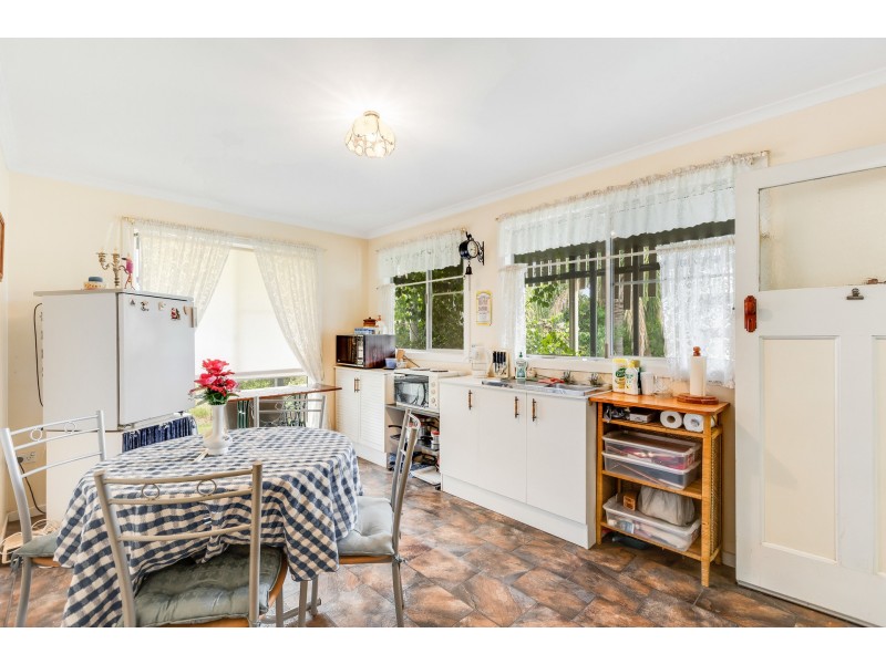 19-25 Eust Euston Road, Glenvale QLD 4350