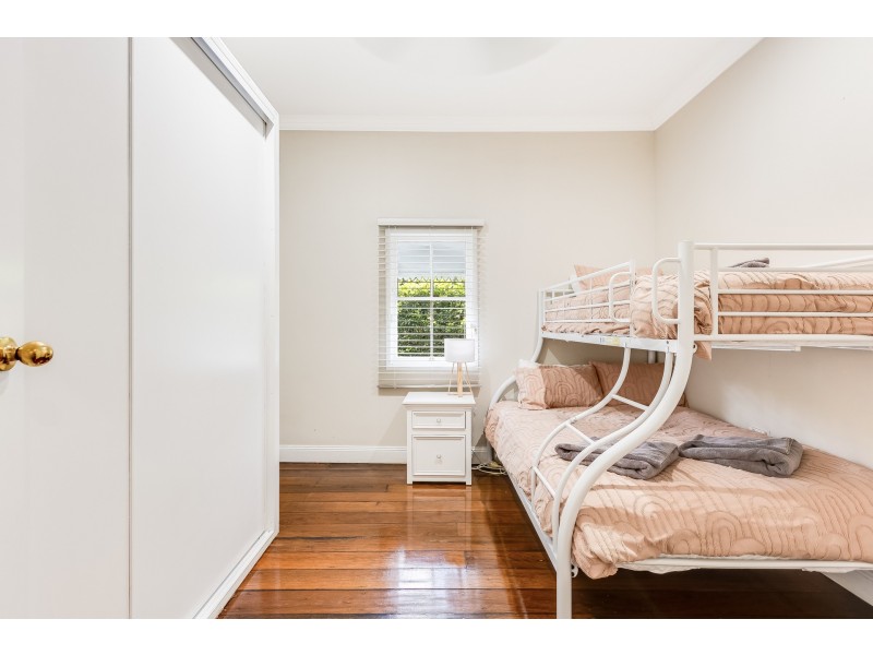 258 Geddes Street, Centenary Heights QLD 4350