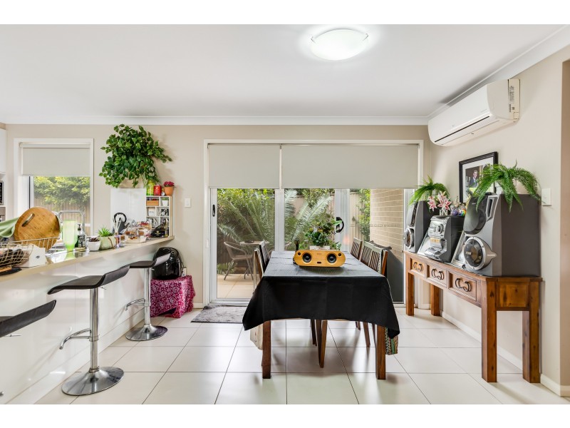 2/30 Haig Street, South Toowoomba QLD 4350