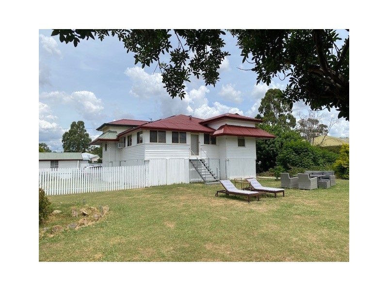 78 Bruce Road, Millmerran QLD 4357