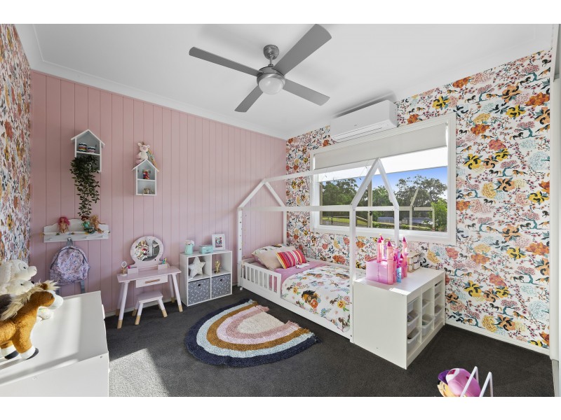 23 Triller Street, Meringandan West QLD 4352