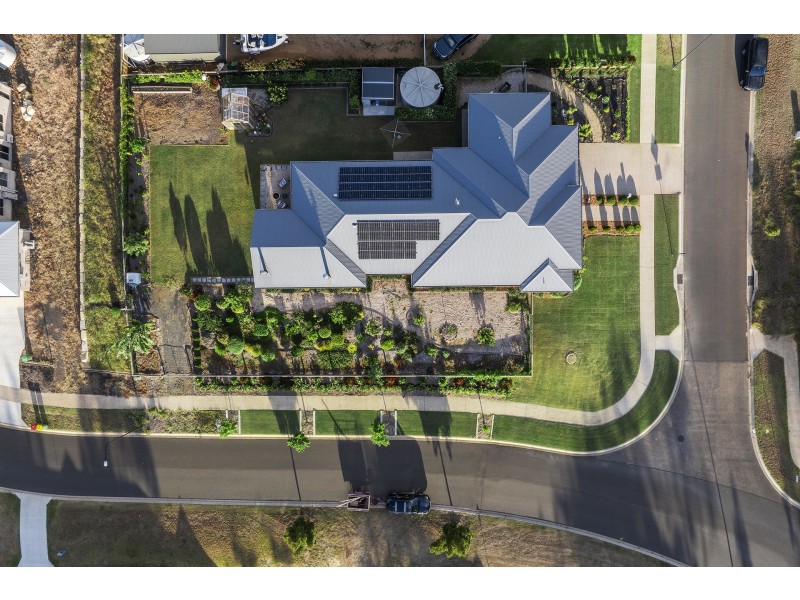 23 Triller Street, Meringandan West QLD 4352