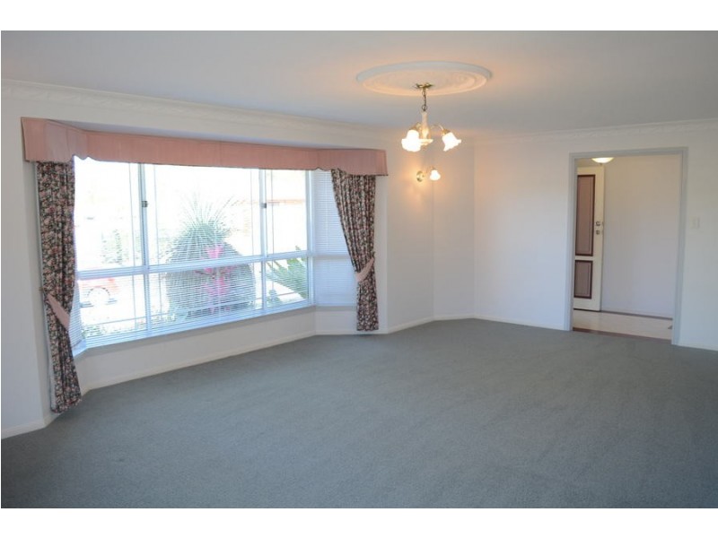 3 Nellie Street, Centenary Heights QLD 4350
