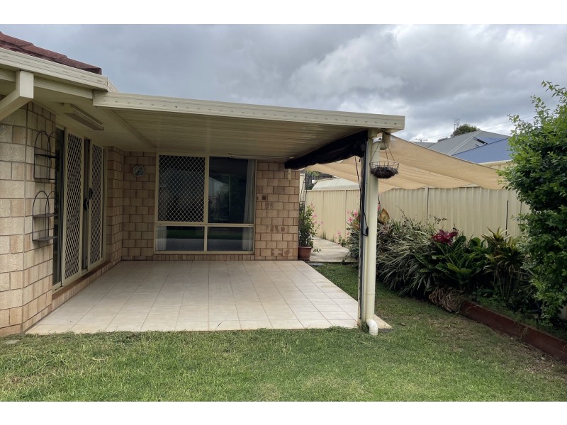 19 Willowburn Drive, Rockville QLD 4350
