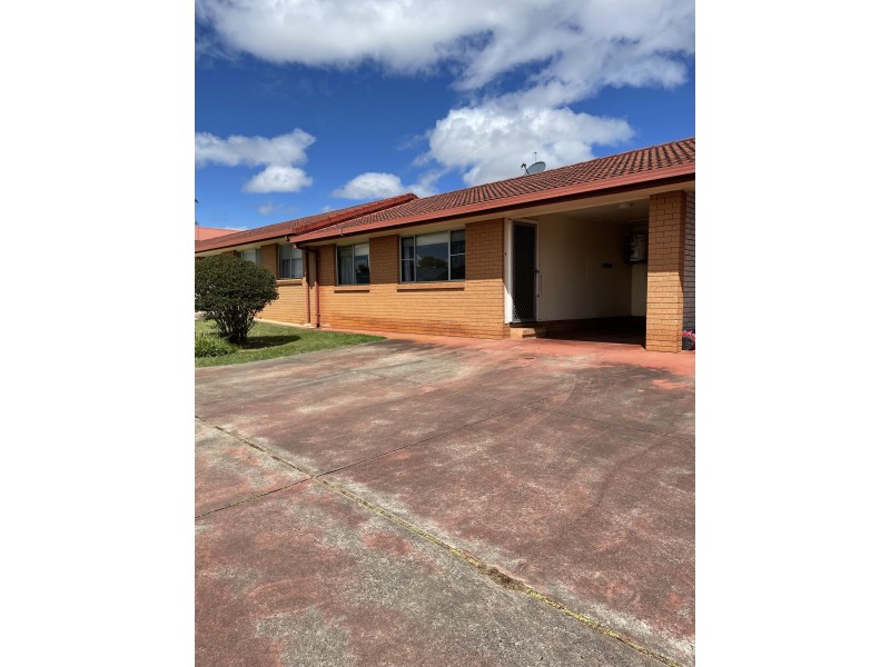 4/62 Gordon Avenue, Newtown QLD 4350