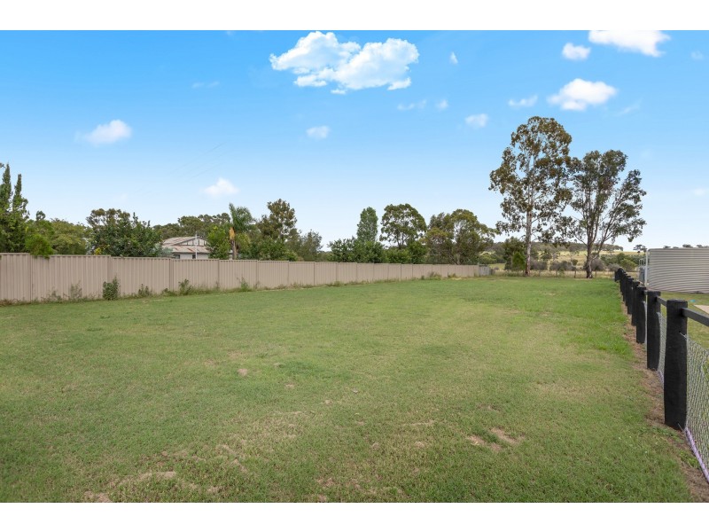 71 John Street, Goombungee QLD 4354