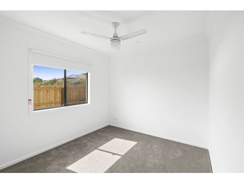 37 Adelaide Street, Cranley QLD 4350