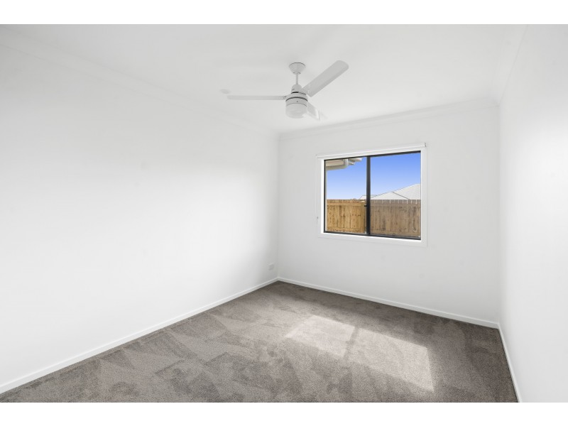 37 Adelaide Street, Cranley QLD 4350