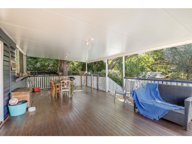 279 James Street, Newtown QLD 4350