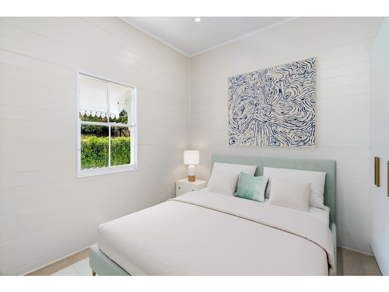 6 Trevethan Street, Mount Lofty QLD 4350