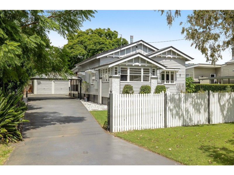 8 Edith Street, Newtown QLD 4350