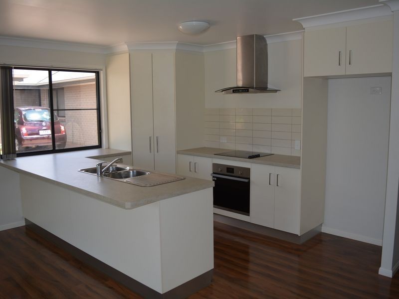 1/41 Gordon Avenue, Newtown QLD 4350