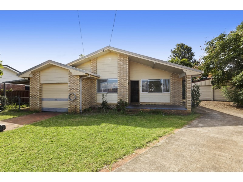 3 Chinchilla Court, Wilsonton Heights QLD 4350