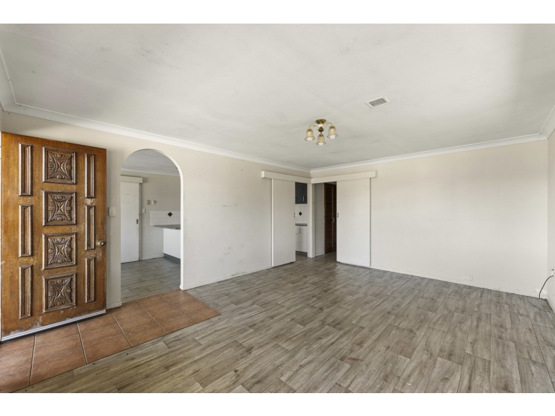 3 Chinchilla Court, Wilsonton Heights QLD 4350