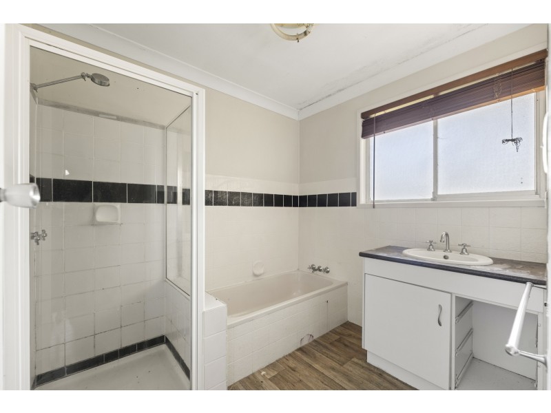 3 Chinchilla Court, Wilsonton Heights QLD 4350