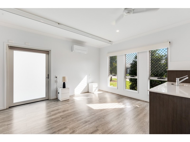 16 Carlow Lane, Middle Ridge QLD 4350