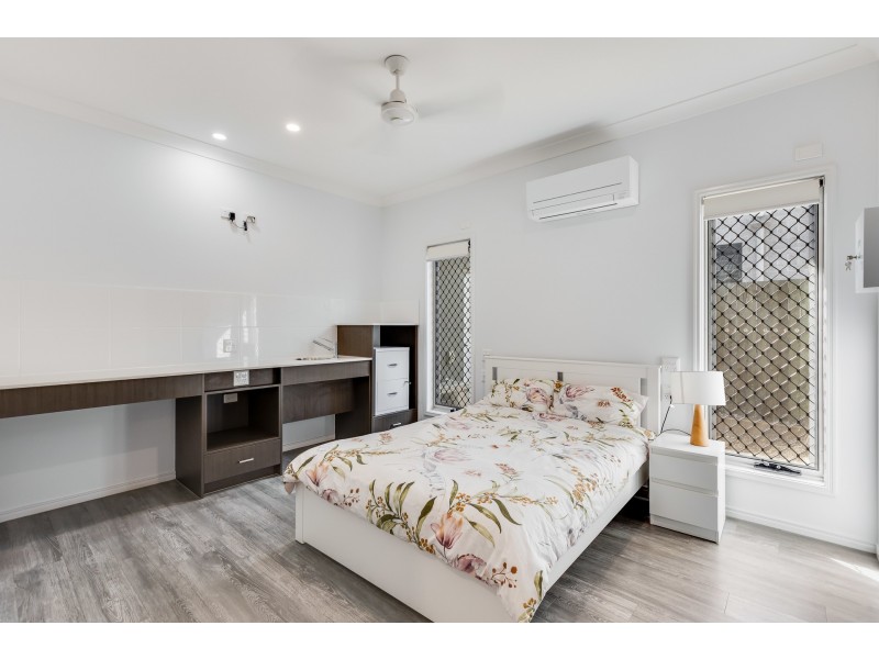 16 Carlow Lane, Middle Ridge QLD 4350