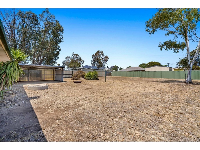 9 George Street, Cambooya QLD 4358