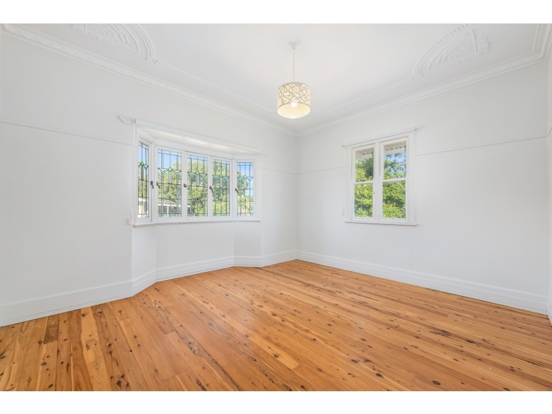 91 Ruthven Street, North Toowoomba QLD 4350