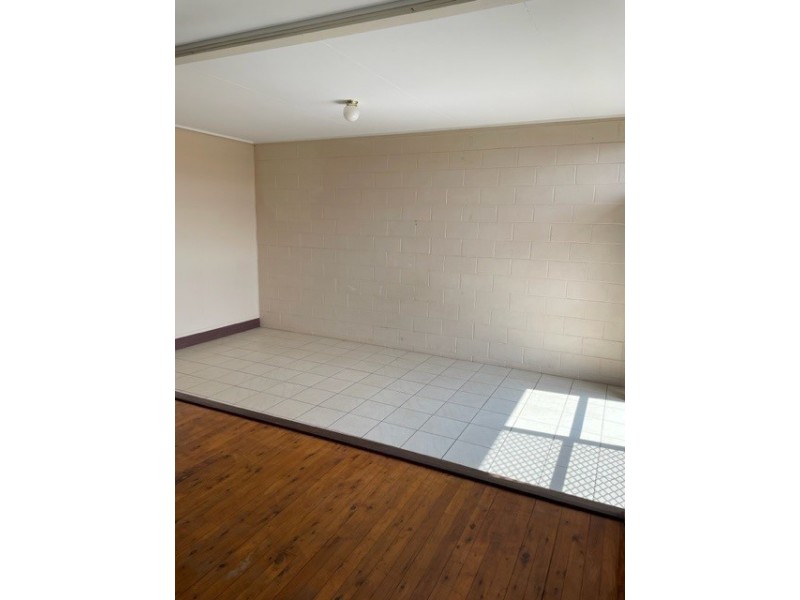 1/200 Stenner Street, Middle Ridge QLD 4350
