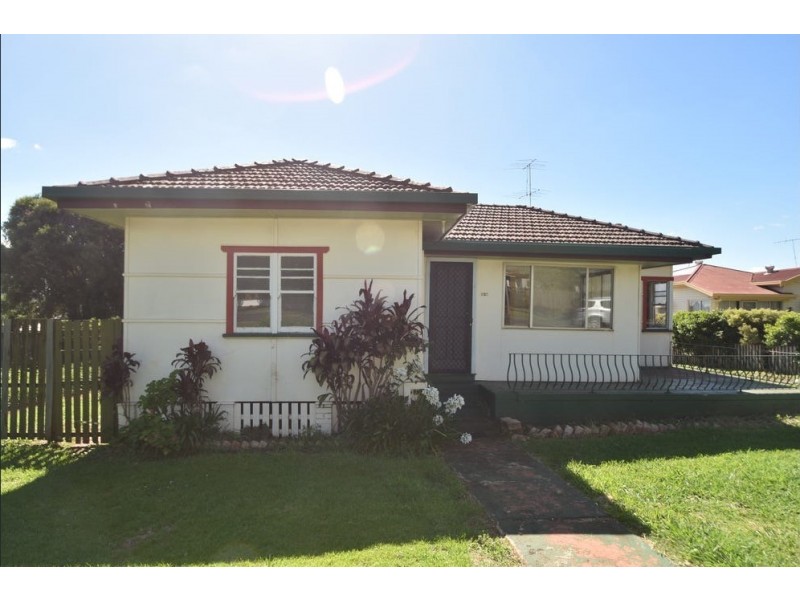 159 Ruthven Street, North Toowoomba QLD 4350