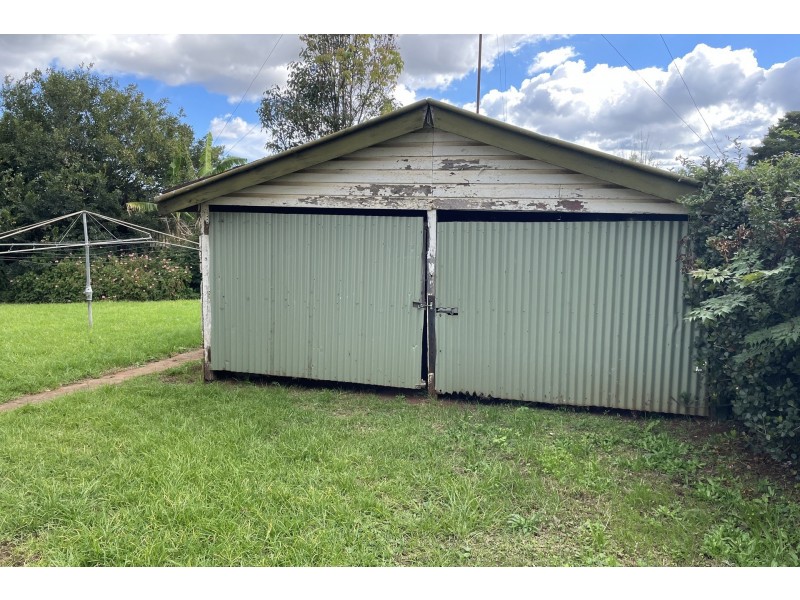159 Ruthven Street, North Toowoomba QLD 4350