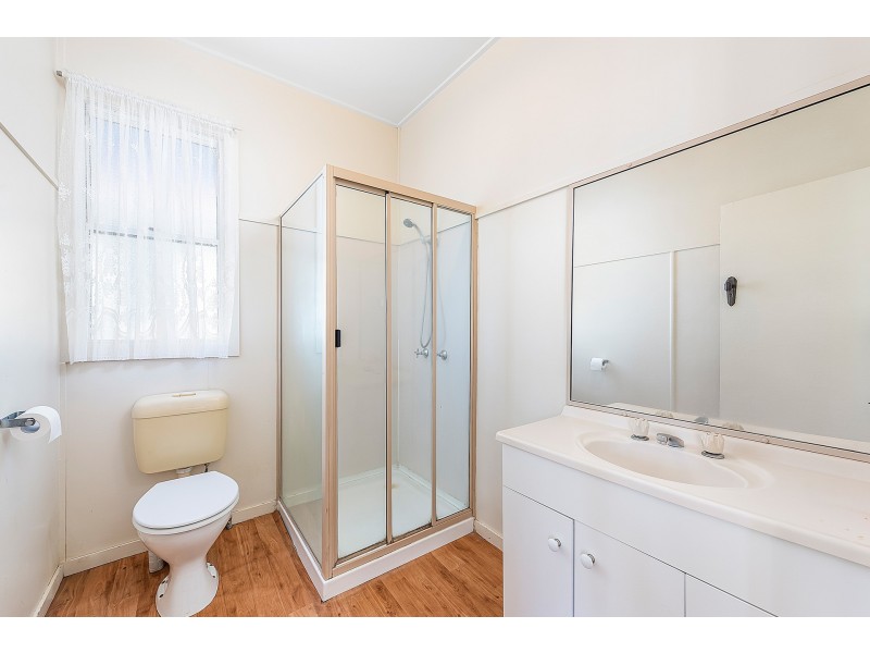 134 Holberton Street, Newtown QLD 4350