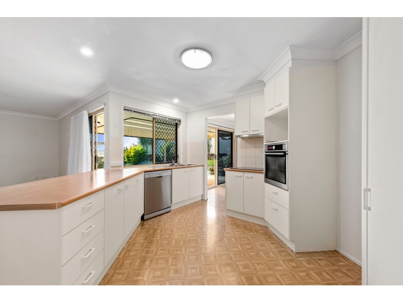 7 Maguire Court, Harristown QLD 4350