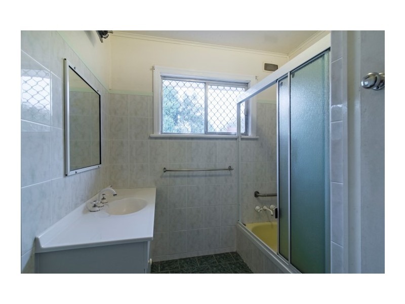 6 Corser Street, Centenary Heights QLD 4350