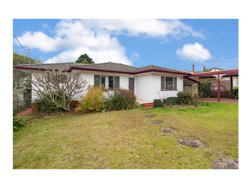 6 Corser Street, Centenary Heights QLD 4350