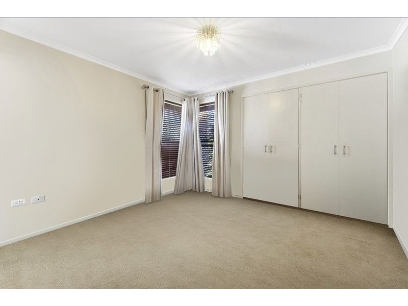 1/183 Alderley Street, Centenary Heights QLD 4350