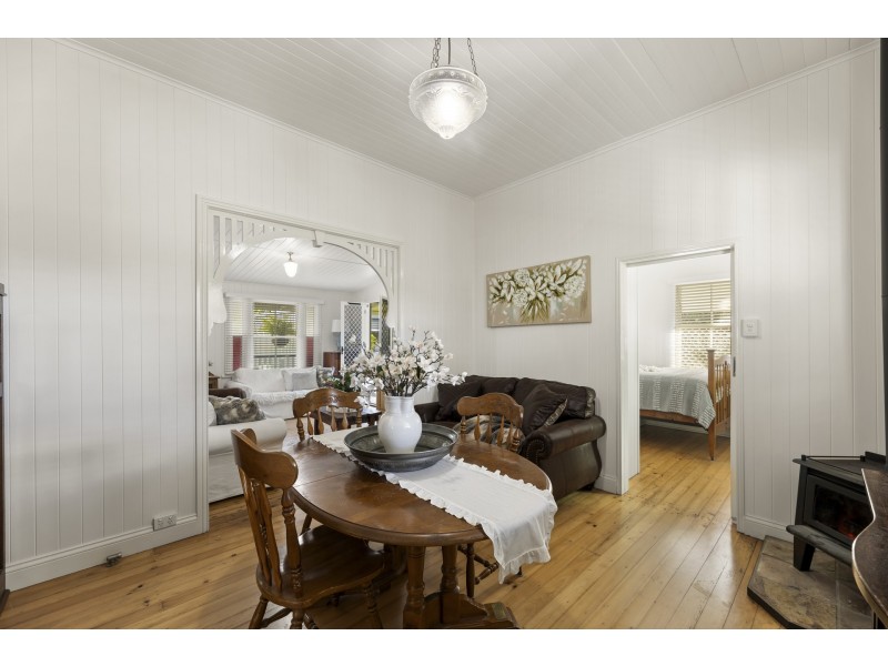 23 Helen Street, Newtown QLD 4350