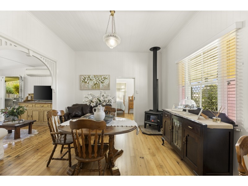 23 Helen Street, Newtown QLD 4350