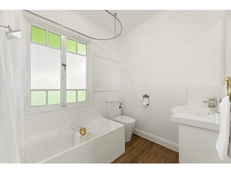 23 Helen Street, Newtown QLD 4350