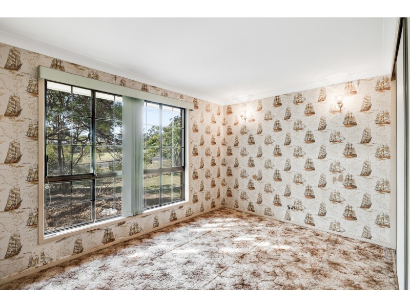 2 Glen Court, Glenvale QLD 4350