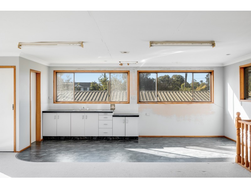 2 Glen Court, Glenvale QLD 4350