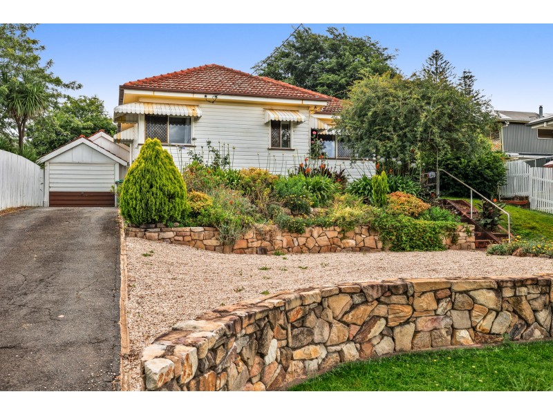 89 Vanity Street, Rockville QLD 4350