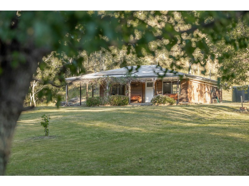 291 Rockmount Road, Rockmount QLD 4344