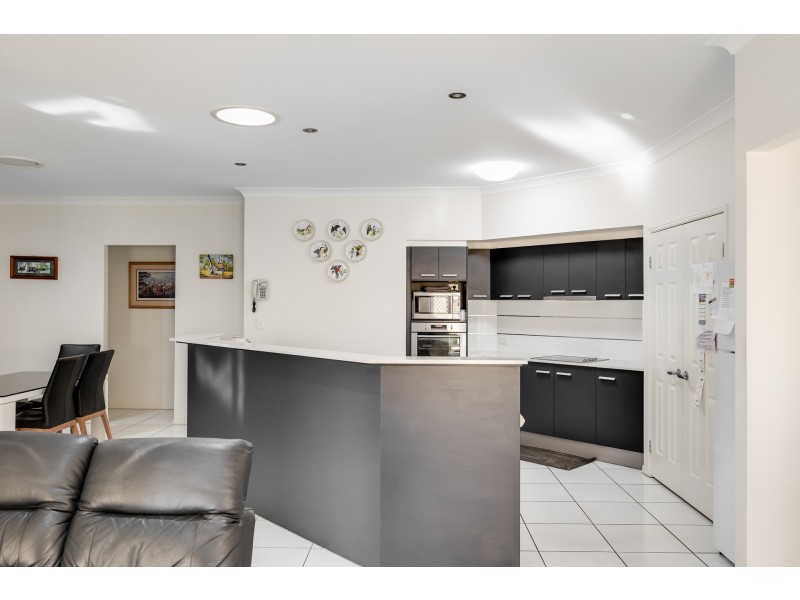 15 Argus Court, Middle Ridge QLD 4350