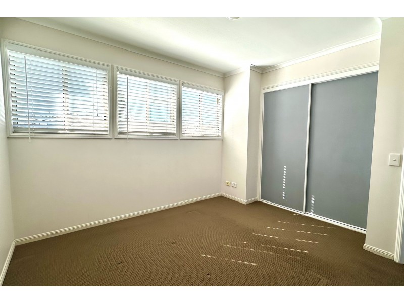 4/5 Kenric Street, Toowoomba City QLD 4350