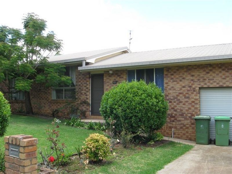 112 Hursley Road, Newtown QLD 4350