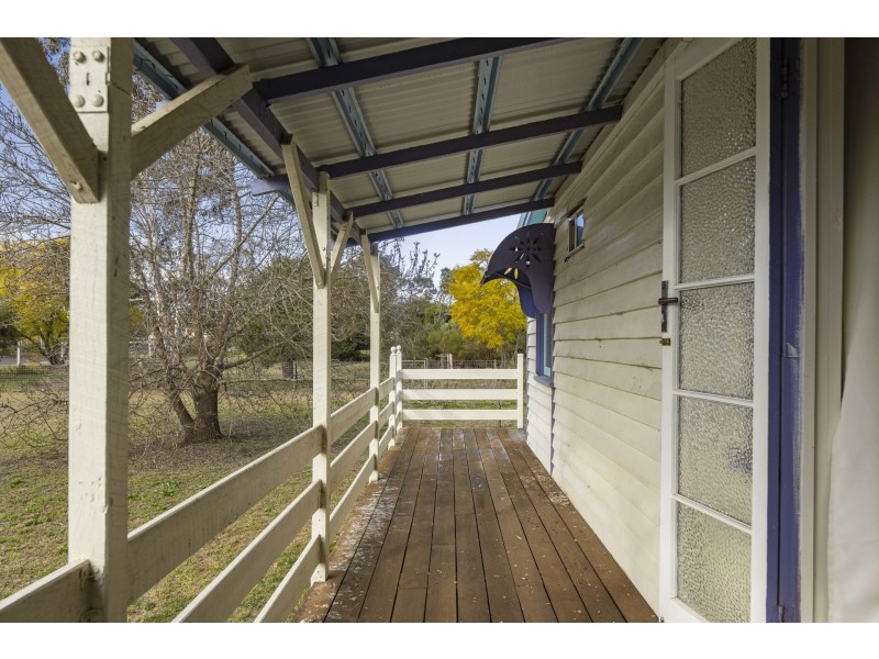 7 Eton Street, Cambooya QLD 4358