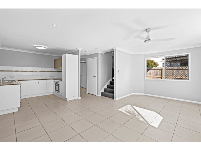 4/303 Bridge Street, Newtown QLD 4350