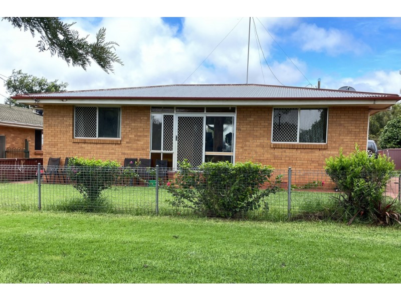 10 Doherty Street, Rockville QLD 4350