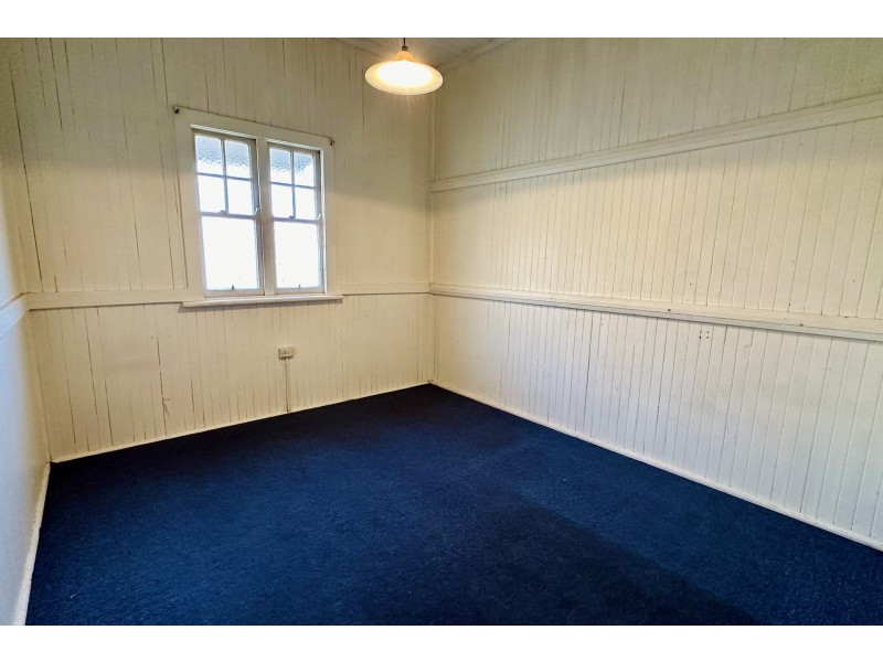 155 Ruthven Street, North Toowoomba QLD 4350