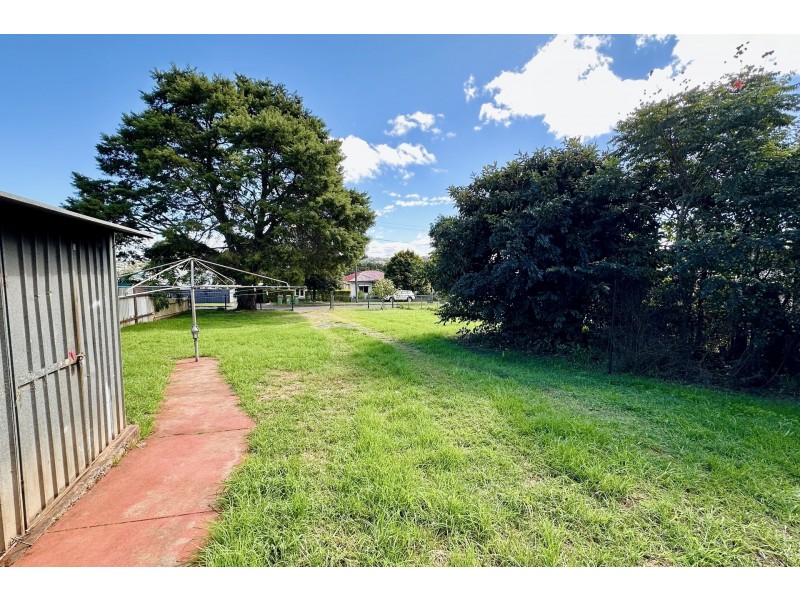155 Ruthven Street, North Toowoomba QLD 4350
