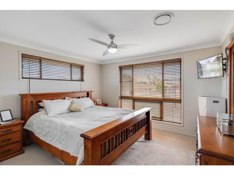 24 Edzill Street, Wilsonton Heights QLD 4350