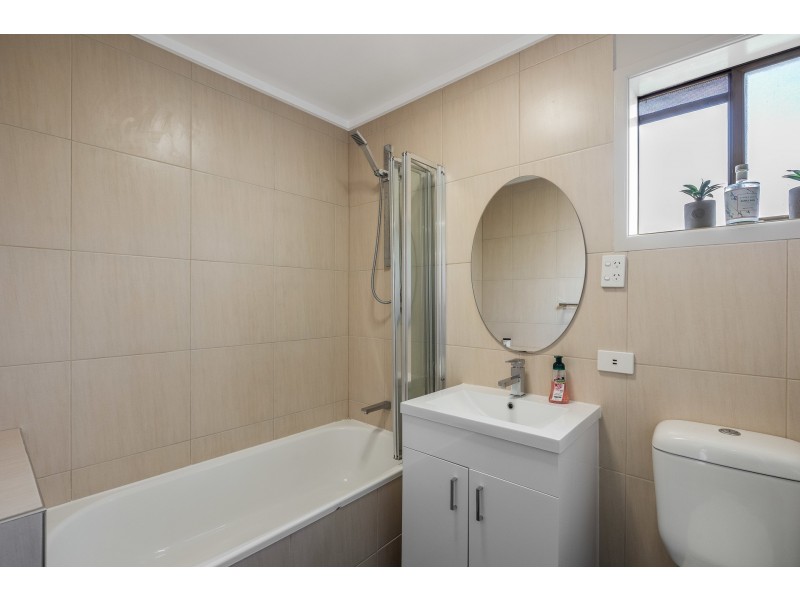 24 Edzill Street, Wilsonton Heights QLD 4350