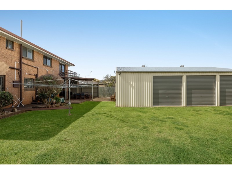 24 Edzill Street, Wilsonton Heights QLD 4350