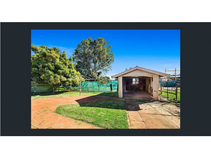 11 Hagan Street, North Toowoomba QLD 4350